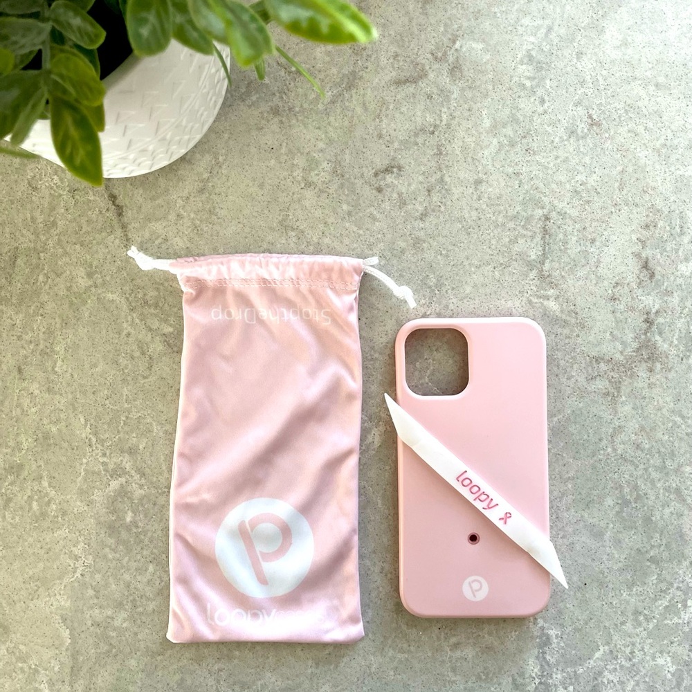 Loopy Case iPhone 12/12 Pro (6.1”). Blush. Righty.